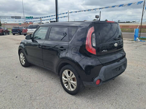 2014 Kia Soul +