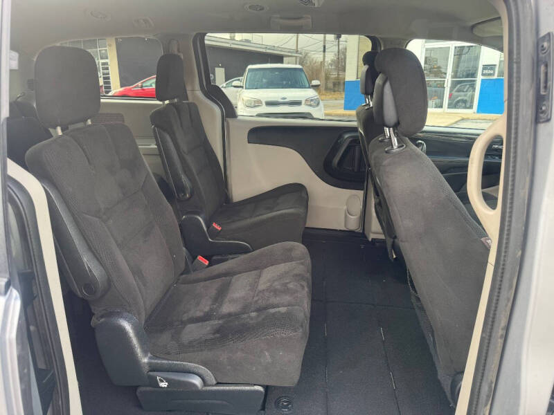 2016 Dodge Grand Caravan American Value Package