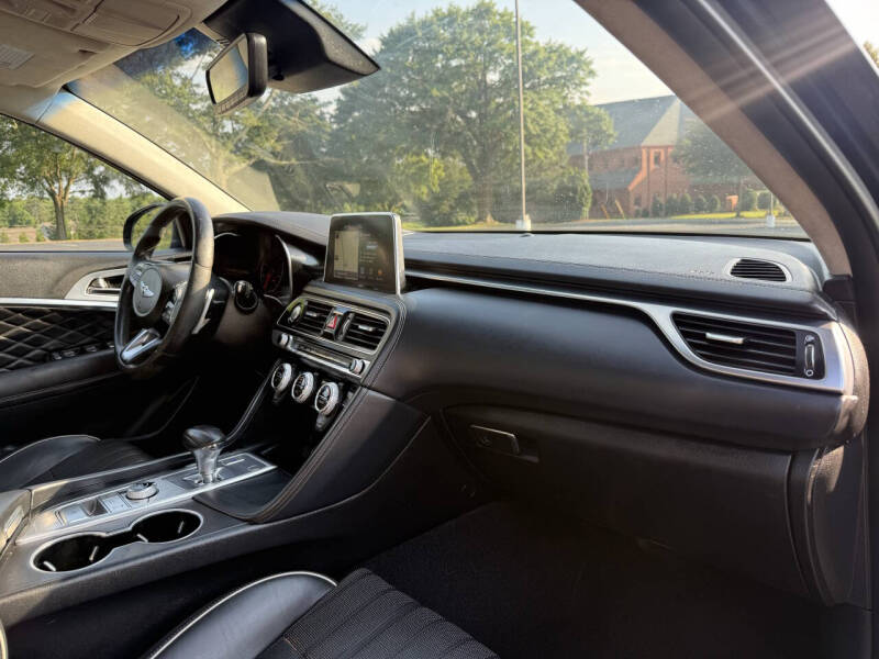 2019 Genesis G70 3.3T Advanced