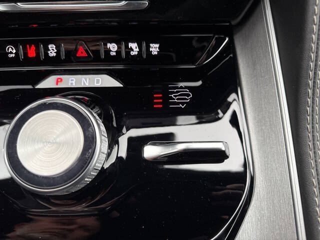 2025 Jeep Wagoneer L Series II