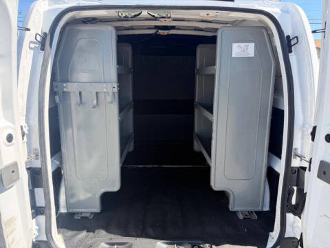 2021 Nissan NV200
