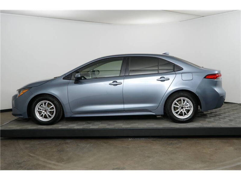 2020 Toyota Corolla Hybrid LE