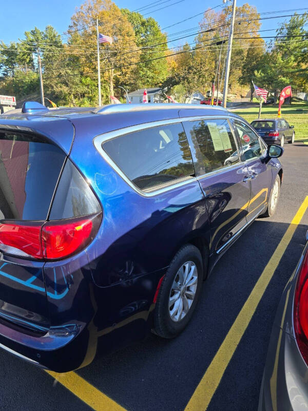 2018 Chrysler Pacifica Touring L Plus