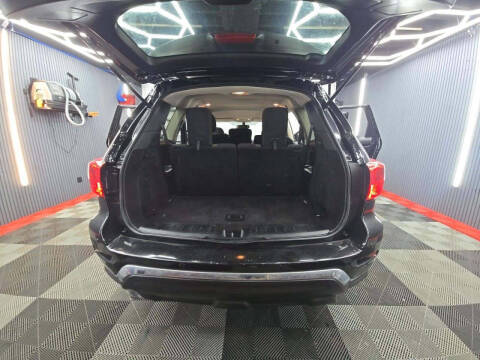 2019 Nissan Pathfinder SV