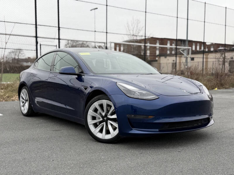 2022 Tesla Model 3 Base's photo
