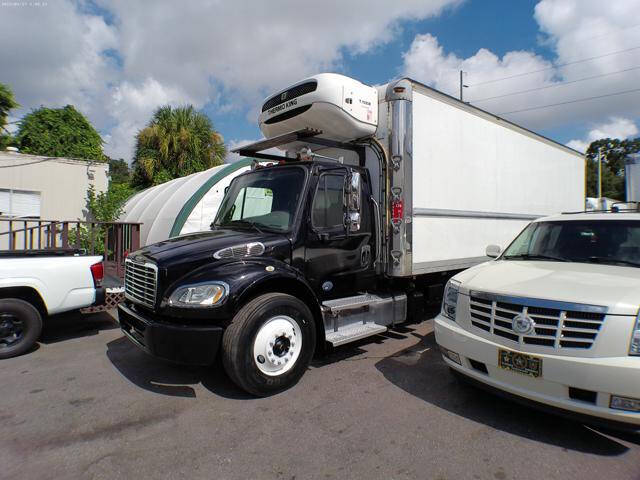 2015 Freightliner M2 106