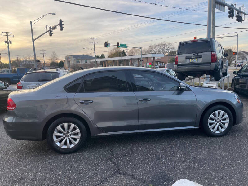 2014 Volkswagen Passat 1.8T Wolfsburg Edition PZEV