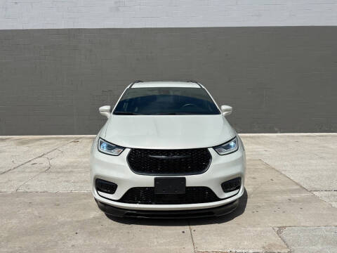 2021 Chrysler Pacifica Touring L