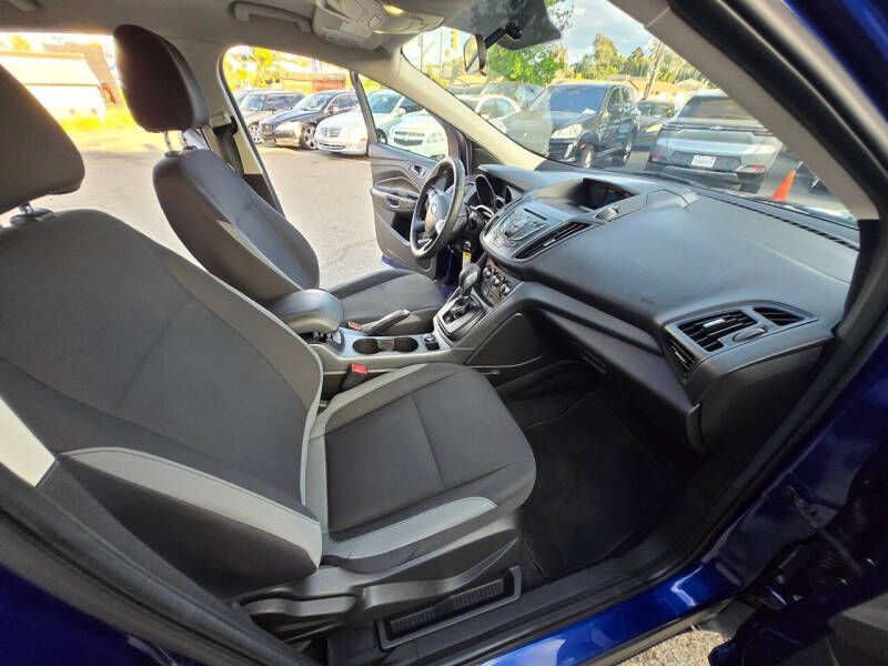 2015 Ford Escape S