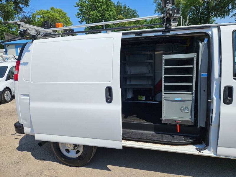 2017 Chevrolet Express 2500