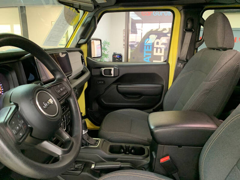 2024 Jeep Gladiator NightHawk