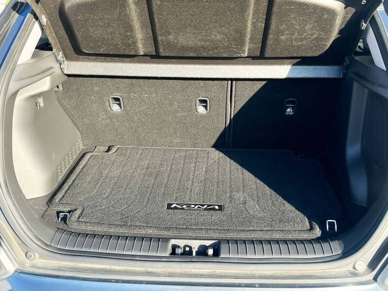 2021 Hyundai Kona SEL Plus