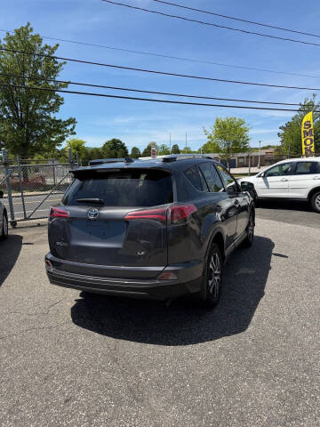 2016 Toyota RAV4 LE