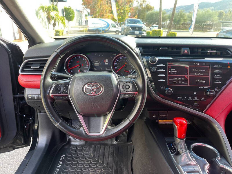 2019 Toyota Camry XSE