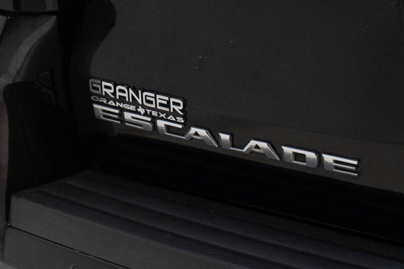 2020 Cadillac Escalade Platinum