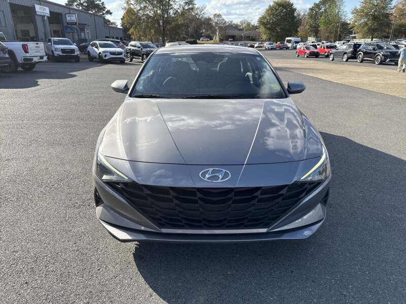 2022 Hyundai Elantra