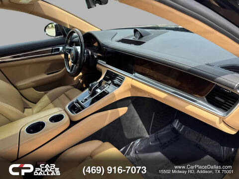 2017 Porsche Panamera