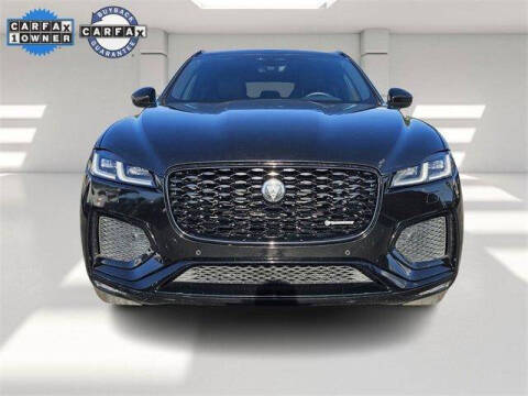 2024 Jaguar F-PACE P250 R-Dynamic S