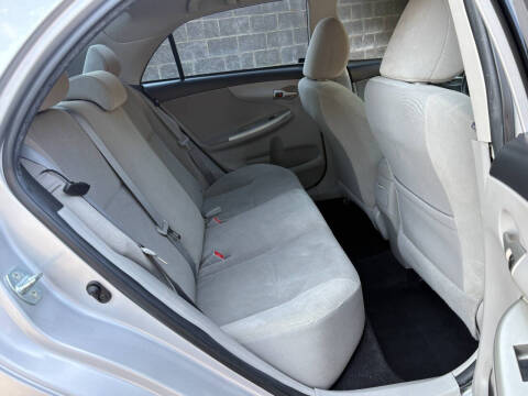 2012 Toyota Corolla LE