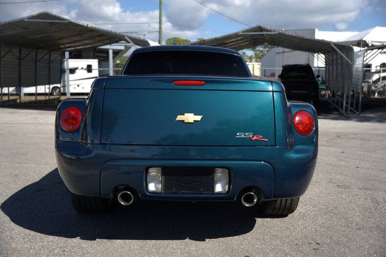 2005 Chevrolet SSR LS