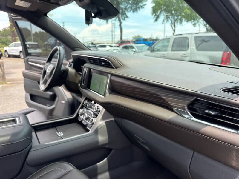 2023 GMC Yukon Denali