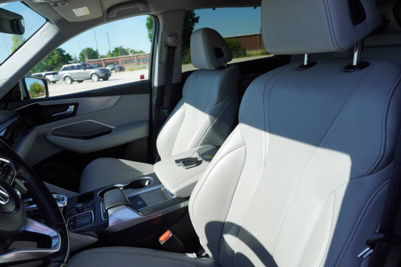 2022 Acura MDX w/Tech