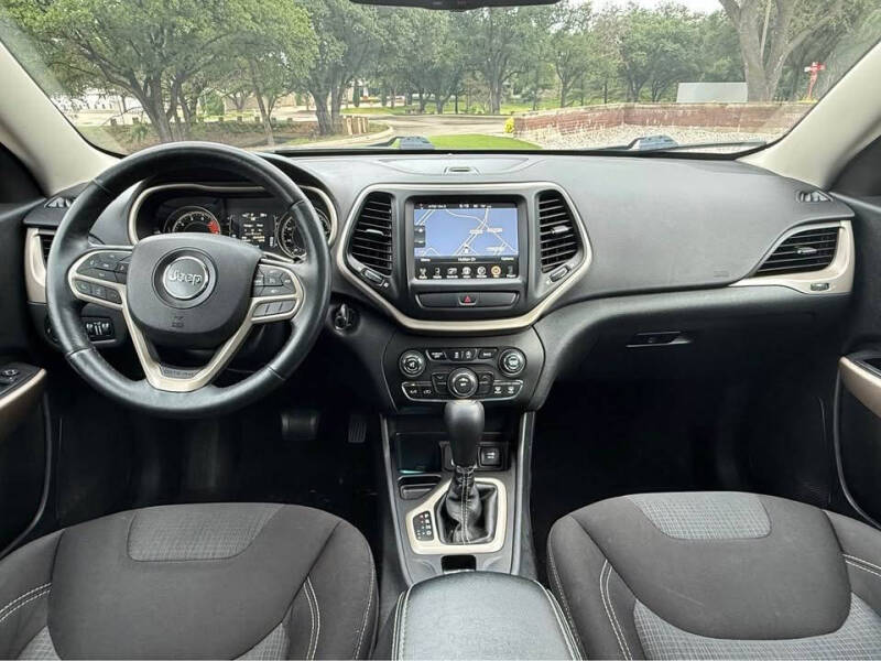 2017 Jeep Cherokee Latitude