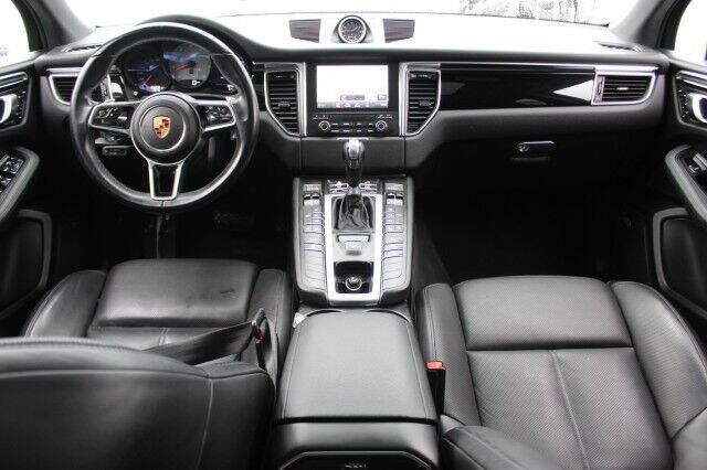 2017 Porsche Macan S