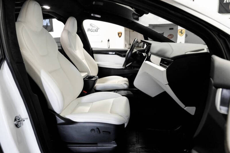 2020 Tesla Model X Long Range