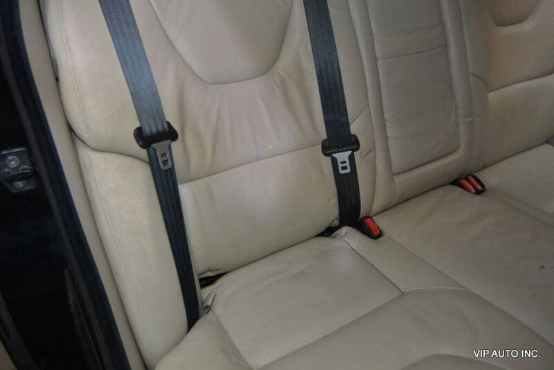 2007 Volvo V70 2.4