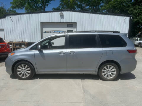 2017 Toyota Sienna for sale at A & B AUTO SALES in Chillicothe MO