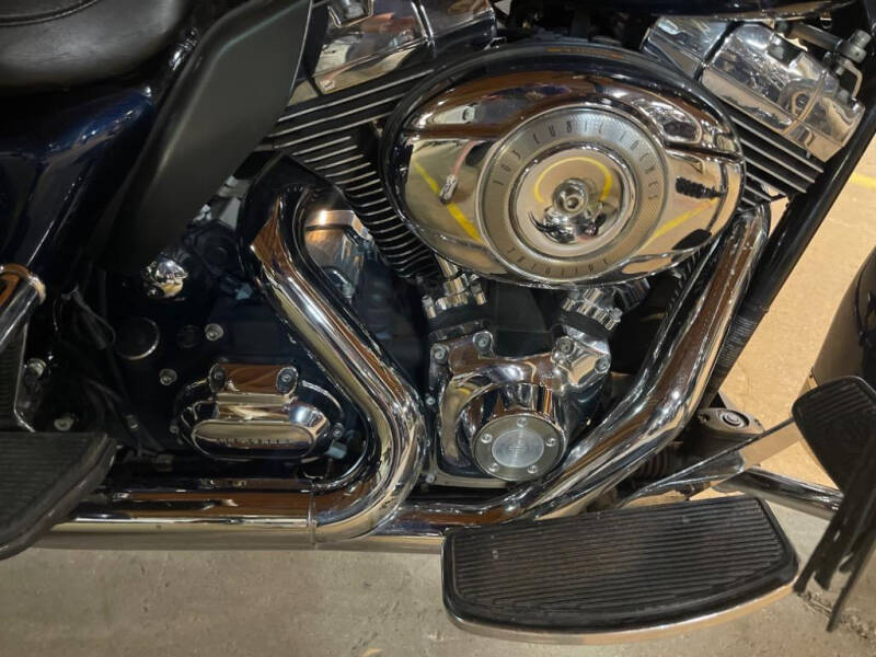 2012 Harley-Davidson Tri-Glide FLHTGUTG