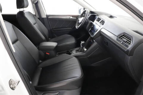 2022 Volkswagen Tiguan SE