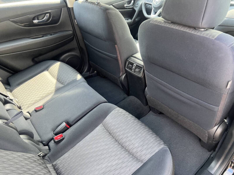 2017 Nissan Rogue S