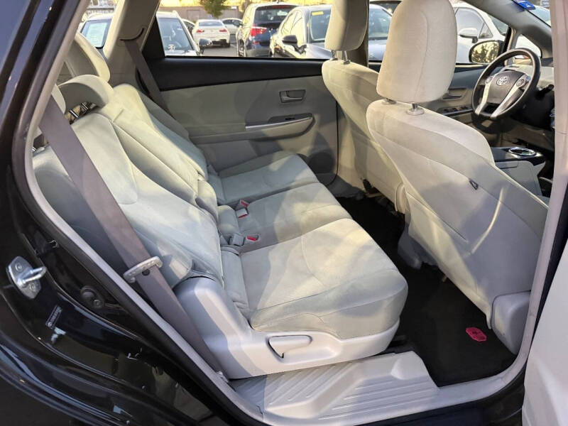 2012 Toyota Prius v Two