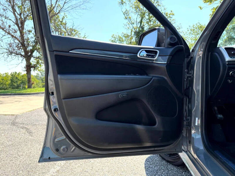 2019 Jeep Grand Cherokee SRT