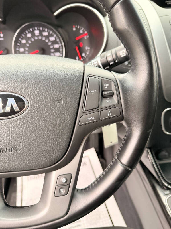 2014 Kia Sorento LX