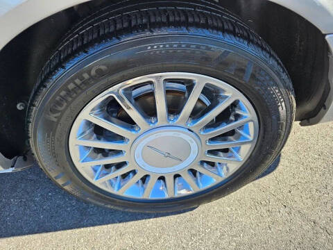 2004 Ford Thunderbird Deluxe