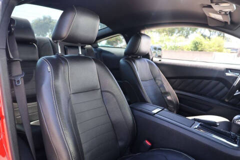 2011 Ford Mustang V6 Premium