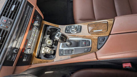 2012 BMW 5 Series 528i xDrive