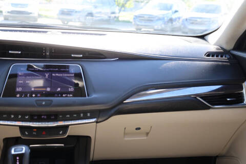 2019 Cadillac XT4 Luxury