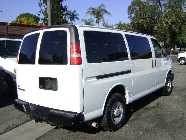 2011 Chevrolet Express LS 2500