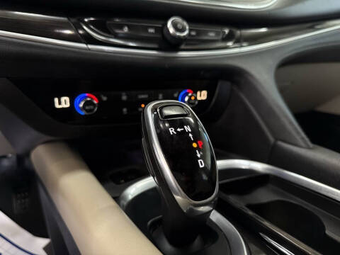 2021 Buick Enclave Essence