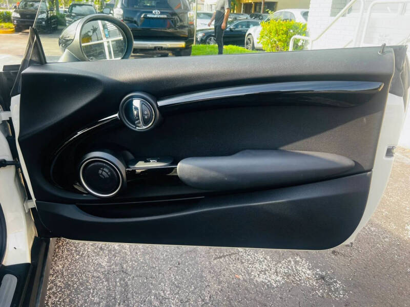 2015 MINI Hardtop 2 Door Cooper S