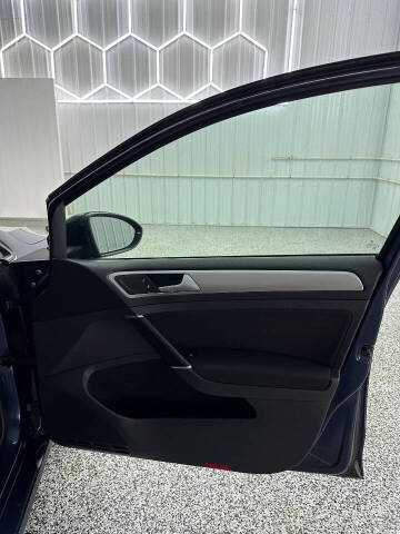 2016 Volkswagen e-Golf SE