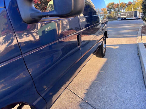 2008 Ford E-Series E-150