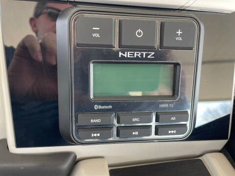 2024 Barletta Cabrio 22UC