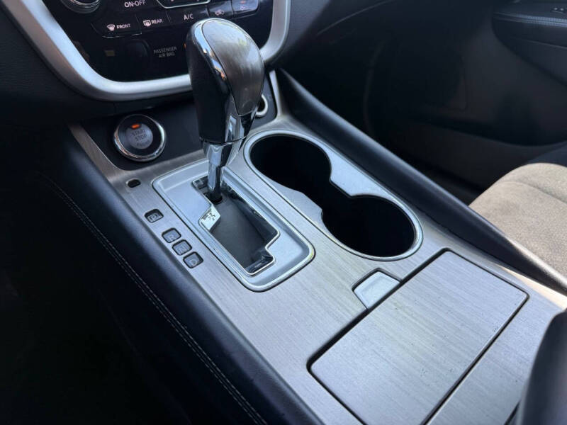 2017 Nissan Murano SV
