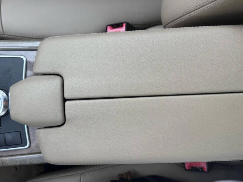 2011 Mercedes-Benz E-Class