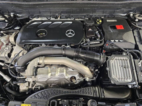 2025 Mercedes-Benz GLB GLB 250